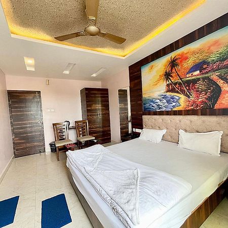 Shree Ganesh Hotel Puri Εξωτερικό φωτογραφία