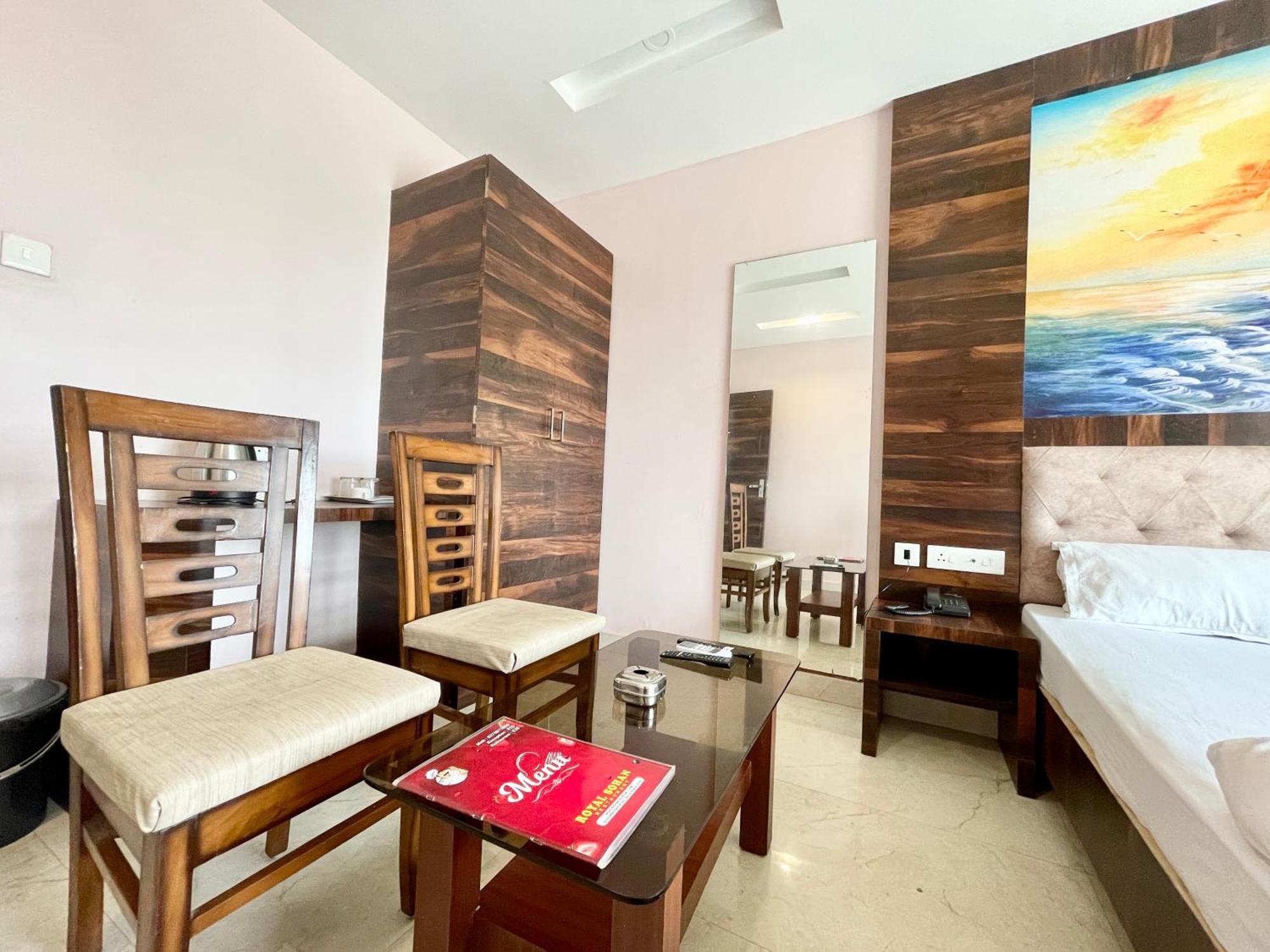 Shree Ganesh Hotel Puri Εξωτερικό φωτογραφία