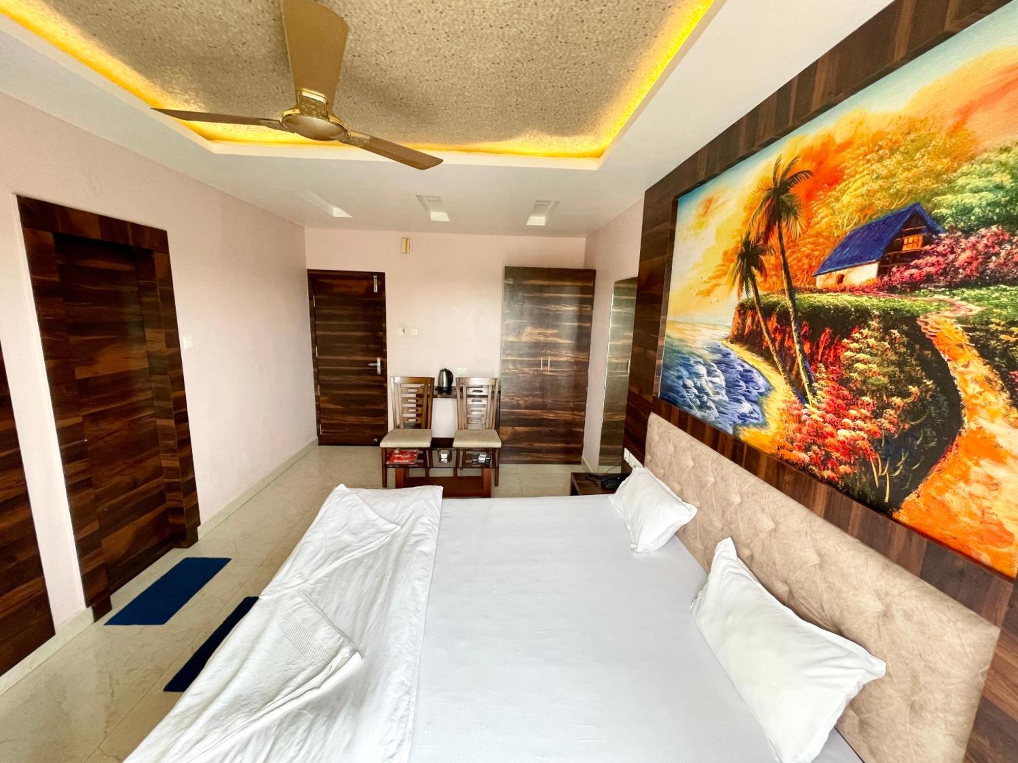 Shree Ganesh Hotel Puri Εξωτερικό φωτογραφία